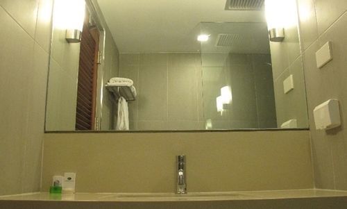 Lee Gardens Hotel Хатъяй Экстерьер фото